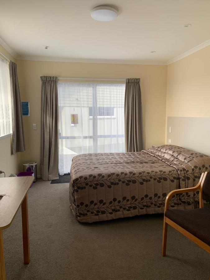 Kingswood Motel Waimate Екстериор снимка