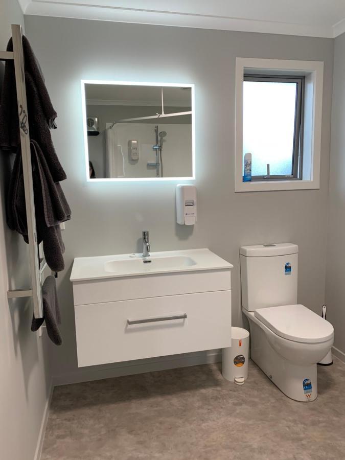 Kingswood Motel Waimate Екстериор снимка