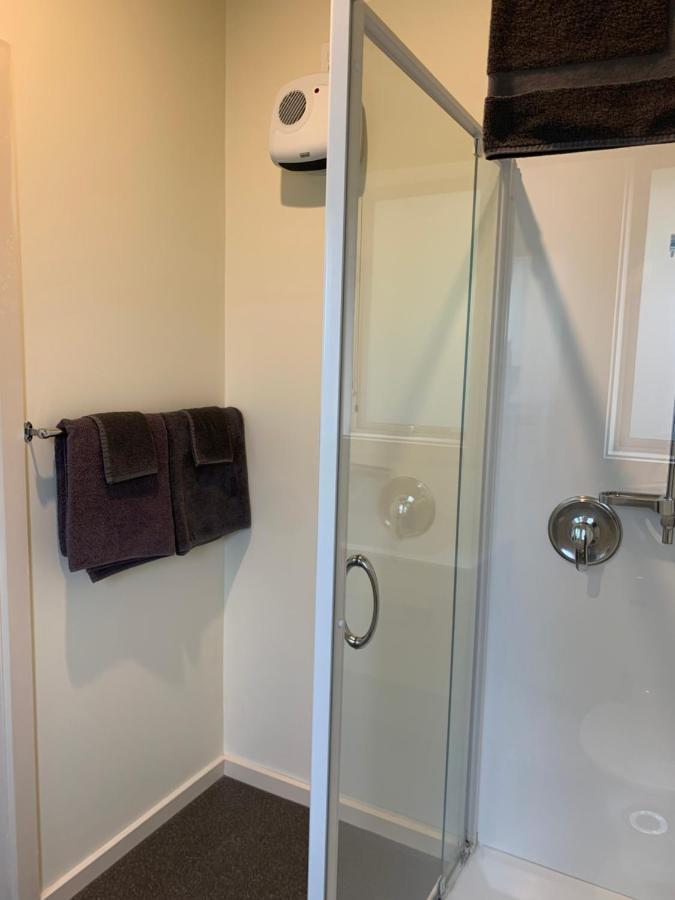 Kingswood Motel Waimate Екстериор снимка