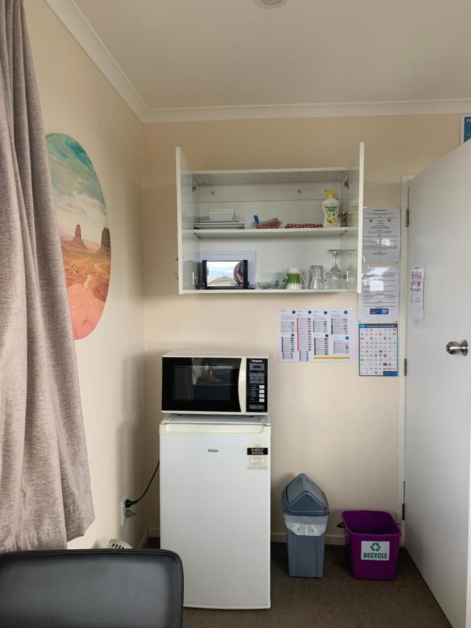 Kingswood Motel Waimate Екстериор снимка