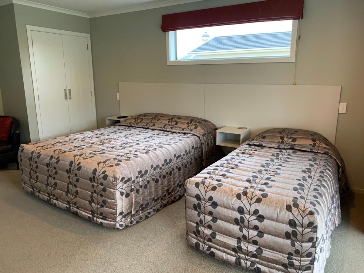 Kingswood Motel Waimate Екстериор снимка